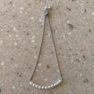 Origami owl Pearl bracelet